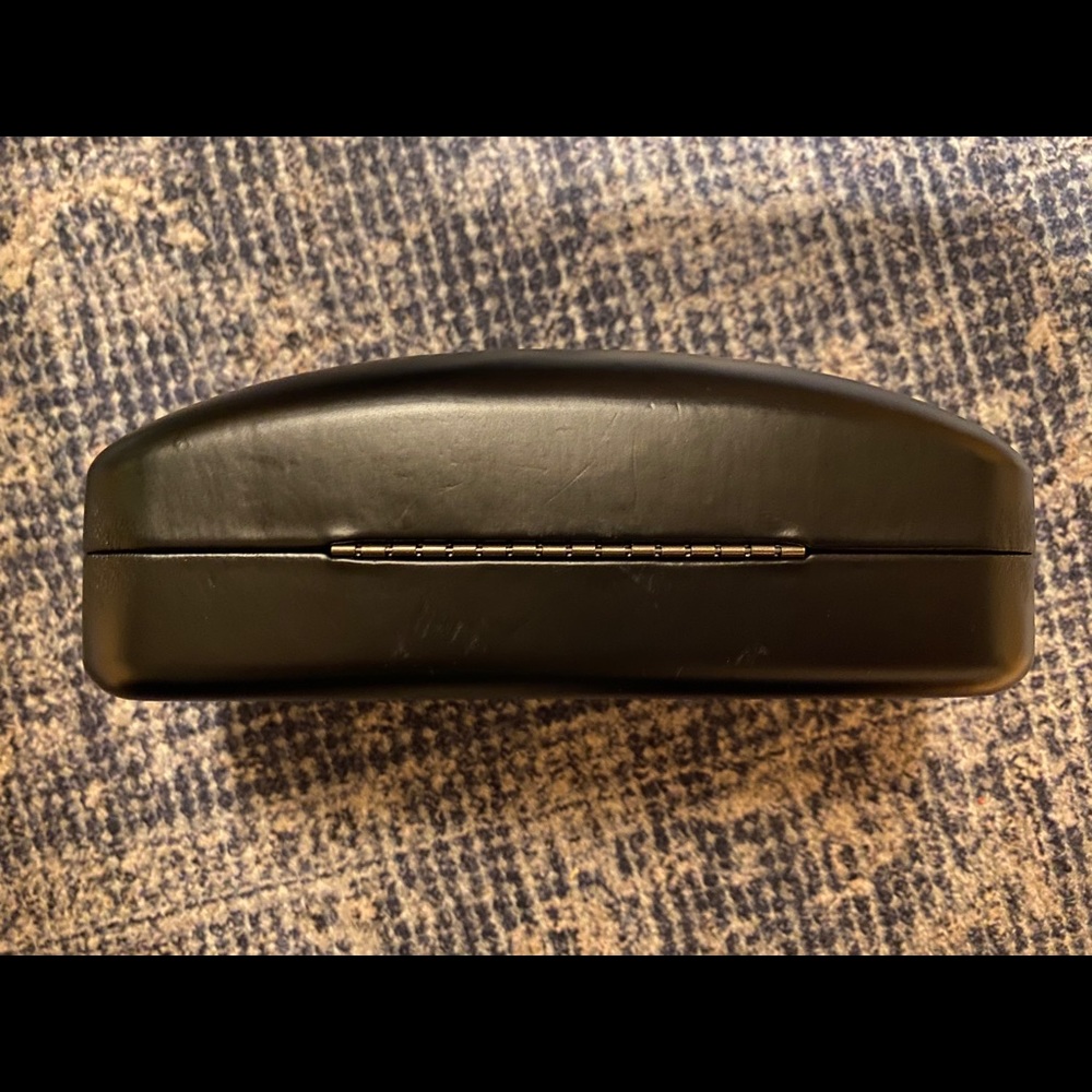 Sunglasses Leather Case - Picture 7 of 7